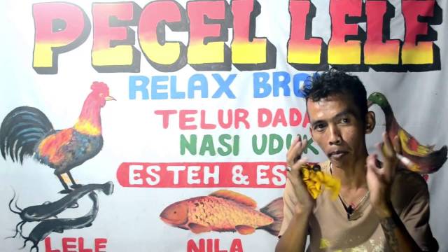 Rahasia Besar Terungkap: Alasan Spanduk Pecel Lele Selalu Sama