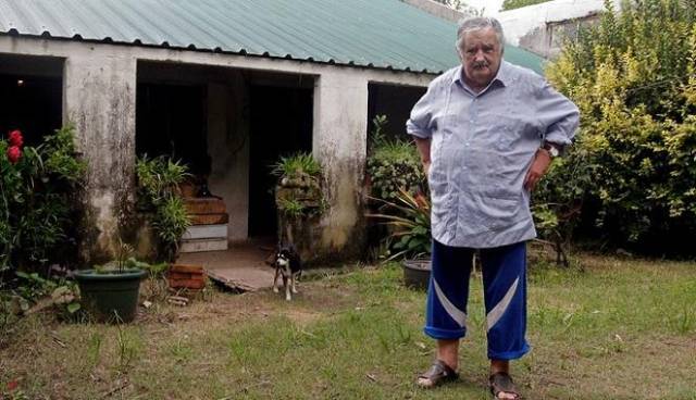 Inilah Presiden Termiskin di Dunia yang Tak Pernah Lupa Sedekah Inilah Presiden Termiskin di Dunia yang Tak Pernah Lupa Sedekah