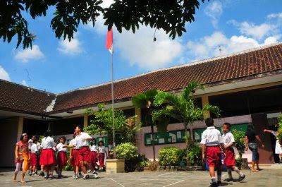 Bertahap, 2020 Seluruh Sekolah Terapkan Full Day School 